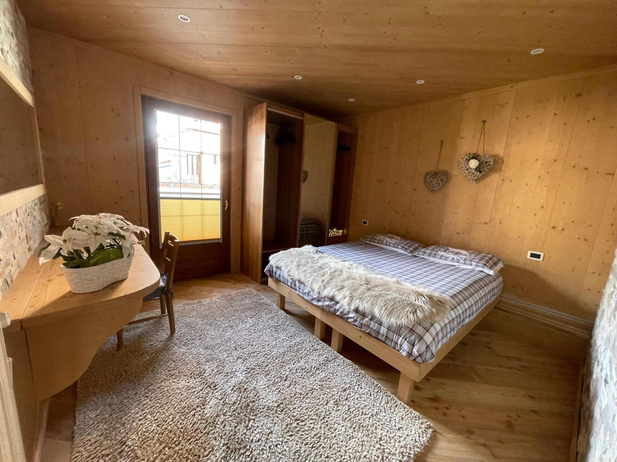 Best House Snc Di Elisa Baroni E Beatrice Dei Cas Bormio Pokój zdjęcie