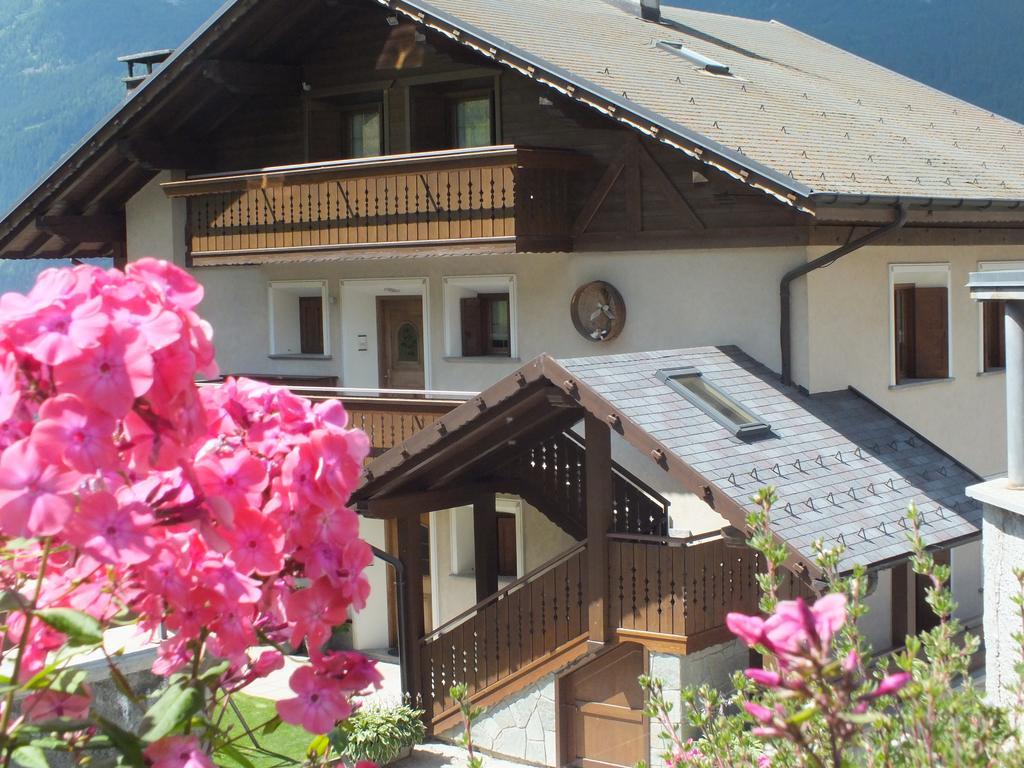 Best House Snc Di Elisa Baroni E Beatrice Dei Cas Bormio Zewnętrze zdjęcie